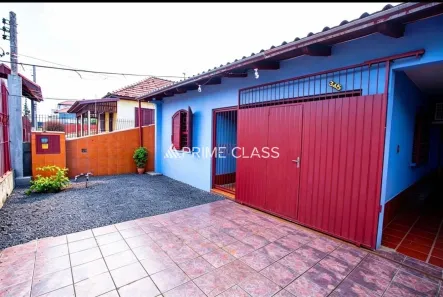 Casa com 2 Quartos à venda, 128000m² no Rio Branco, Canoas
