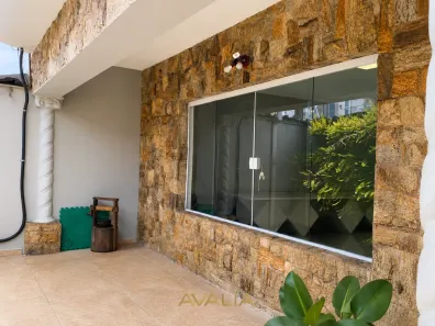 Imóvel Comercial com 3 Quartos à venda, 211m² no Jardim Pau Preto, Indaiatuba