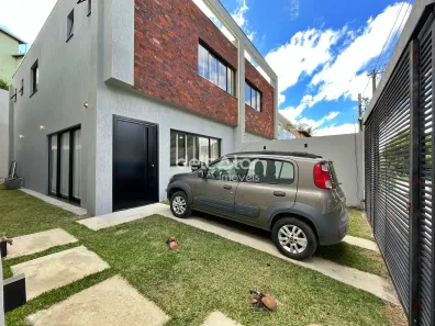 Casa com 3 Quartos à venda, 180m² no Trevo, Belo Horizonte