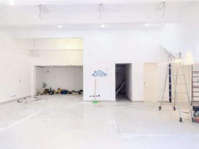Ponto Comercial para alugar, 180m² no Vila São João, Barueri