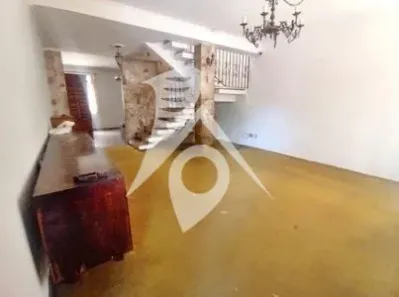Sobrado com 6 Quartos à venda, 240m² no Parque São Jorge, São Paulo
