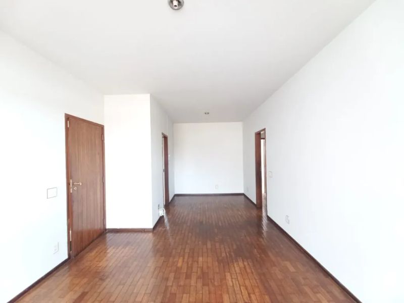 Apartamento com 3 quartos — Nova Suíssa, Belo Horizonte