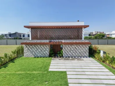 Casa de Condomínio com 5 Quartos à venda, 310m² no XANGRI-LÁ, Xangri-lá
