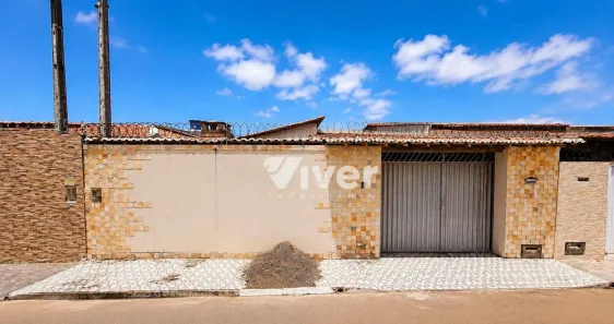 Casa com 2 Quartos à venda, 200m² no Emaús, Parnamirim