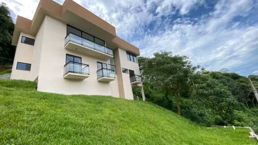 Casa com 3 Quartos à venda, 220m² no Cônego, Nova Friburgo