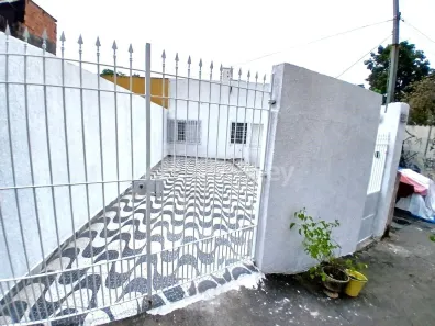 Casa com 2 Quartos para alugar, 150m² no Vila Santa Clara, São Paulo