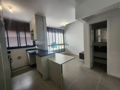 Apartamento com 1 Quarto para alugar, 44m² no Carvoeira, Florianópolis