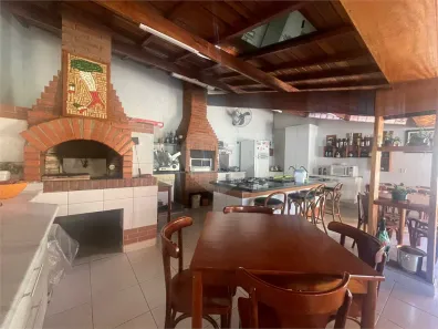Casa com 3 Quartos à venda, 577m² no Vila Oliveira, Mogi das Cruzes