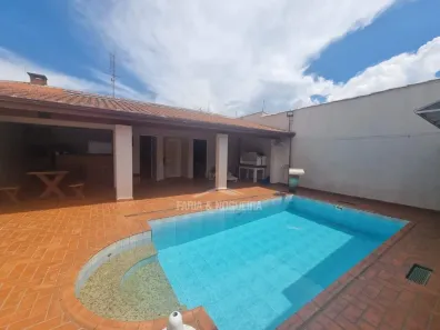 Casa com 3 Quartos à venda, 300m² no Vila Santo Antônio, Rio Claro