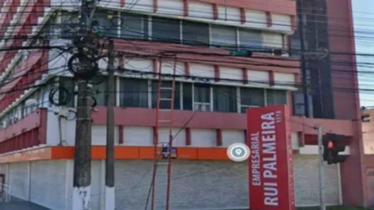 Sala Comercial à venda, 351m² no Pinheiro, Maceió