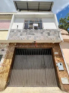 Casa com 3 Quartos à venda, 180m² no Mariano Procópio, Juiz de Fora