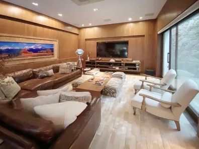 Casa de Condomínio com 7 Quartos à venda, 1100m² no , Porto Feliz