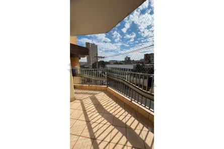Apartamento com 3 Quartos para alugar, 110m² no Setor Central, Rio Verde