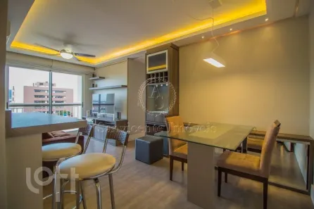 Apartamento com 3 Quartos à venda, 72m² no Camaquã, Porto Alegre