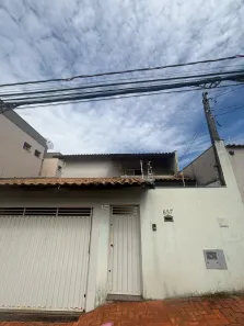 Sobrado com 3 Quartos à venda, 200m² no Centro, Franca