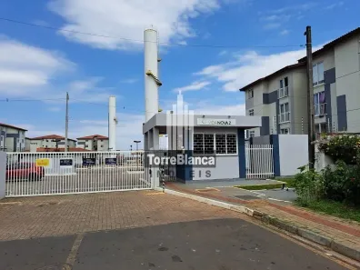 Apartamento com 2 Quartos para alugar, 60m² no Uvaranas, Ponta Grossa