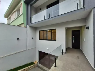 Sobrado com 3 Quartos à venda, 236m² no Vila Scarpelli, Santo André