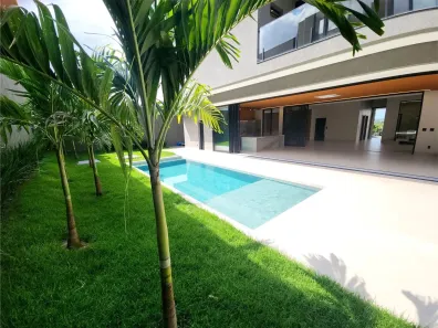Casa com 6 Quartos à venda, 518m² no Parque Cidade, Goiânia