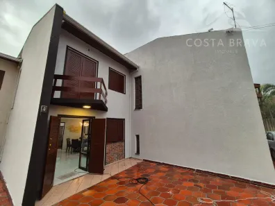 Sobrado com 2 Quartos à venda, 78m² no Caiobá, Matinhos