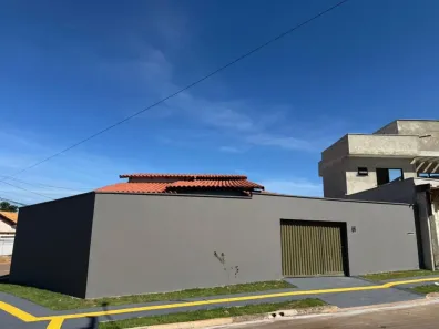 Casa com 3 Quartos à venda, 163m² no Residencial Jardim Canedo, Senador Canedo