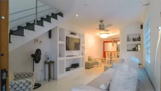 Casa com 3 Quartos à venda, 179m² no Vila Brasílio Machado, São Paulo