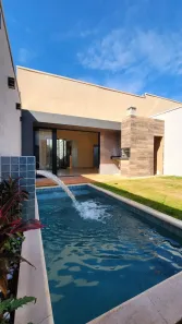 Casa com 3 Quartos à venda, 142m² no Jardim Balneário Meia Ponte, Goiânia