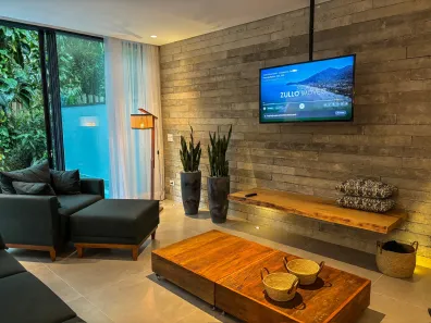 Casa de Condomínio com 5 Quartos à venda, 360m² no Bairro de Juquehy, São Sebastião