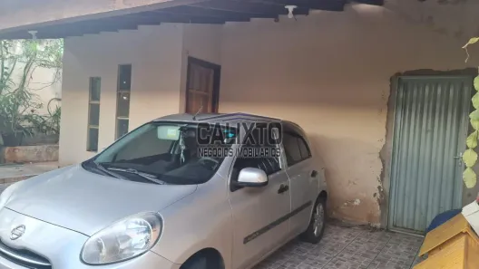 Casa com 3 Quartos à venda, 125m² no Jardim Patrícia, Uberlândia