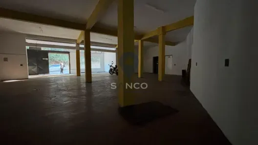 Sala Comercial para alugar, 200m² no Jardim Caçula, Jundiaí