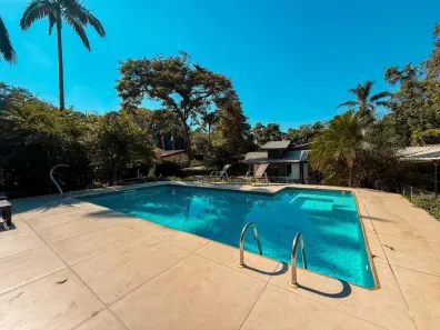 Casa de Condomínio com 3 Quartos à venda, 320m² no Algarve, Cotia