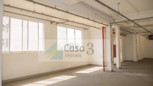 Prédio Comercial com 2 Quartos para alugar, 1464m² no São Cristóvão, Rio de Janeiro