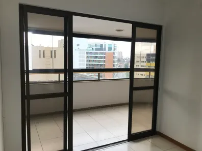 Apartamento com 3 Quartos para alugar, 83m² no Jardim Armação, Salvador