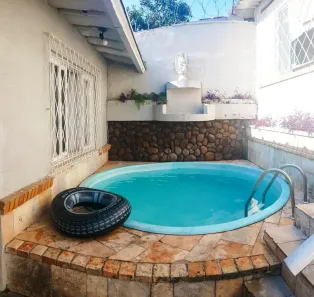 Casa com 3 Quartos à venda, 205m² no Nonoai, Porto Alegre