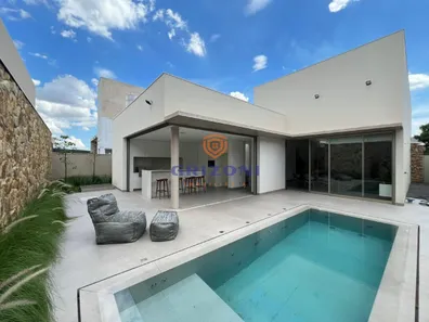 Casa de Condomínio com 3 Quartos à venda, 250m² no Alphaville, Bauru