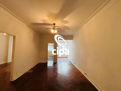 Apartamento com 3 Quartos para alugar, 118m² no Leme, Rio de Janeiro