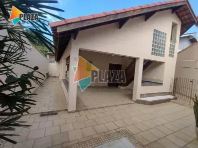 Casa com 3 Quartos à venda, 165m² no Canto do Forte, Praia Grande