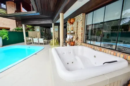 Casa com 7 Quartos para alugar, 350m² no Jurerê Internacional, Florianópolis