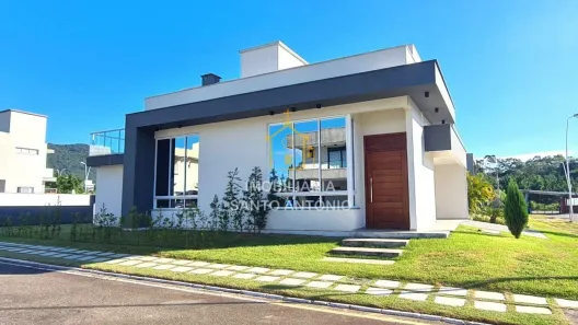 Casa de Condomínio com 3 Quartos à venda, 237m² no São João do Rio Vermelho, Florianópolis