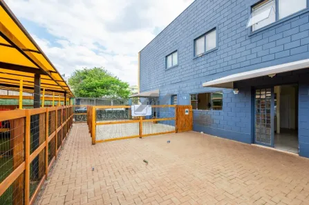 Prédio Comercial com 9 Quartos à venda, 267m² no Jardim Conceição (Sousas), Campinas
