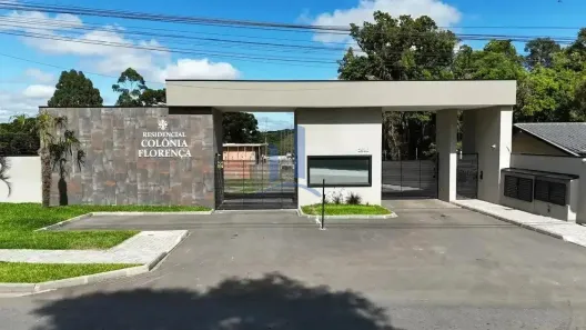 Lote/Terreno à venda, 270m² no Colônia Faria, Colombo