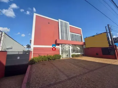 Imóvel Comercial com 10 Quartos à venda, 620m² no Centro, Americana