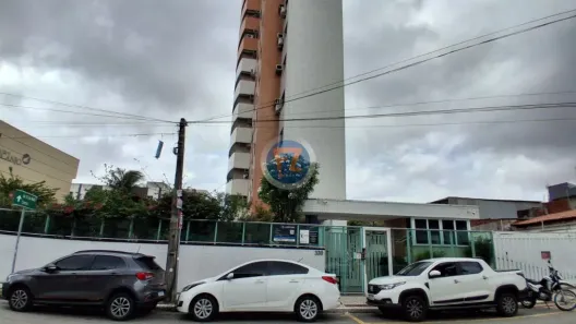 Apartamento com 3 Quartos para alugar, 60m² no Fátima, Fortaleza