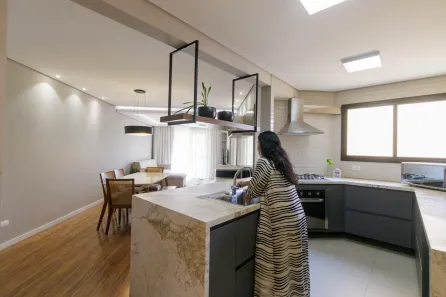 Apartamento com 2 Quartos à venda, 100m² no Vila Izabel, Curitiba
