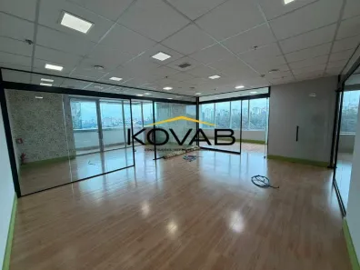 Sala Comercial para alugar, 150m² no Vila Gertrudes, São Paulo