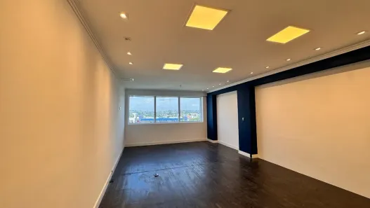 Sala Comercial à venda, 38m² no Lageadinho, Cotia