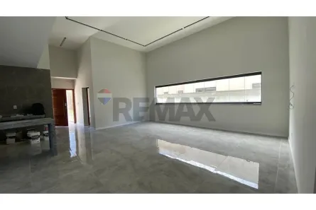 Casa com 4 Quartos para alugar, 259m² no Jacuhy, Serra
