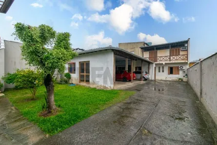 Casa com 2 Quartos à venda, 300m² no Bom Sucesso, Gravataí