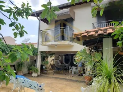 Casa com 4 Quartos à venda, 330m² no Jardim Chapadão, Campinas
