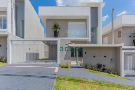 Sobrado com 3 Quartos à venda, 134m² no Cancelli, Cascavel