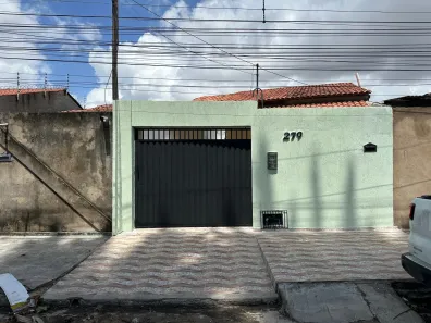 Casa com 2 Quartos à venda, 165m² no Brasília, Arapiraca